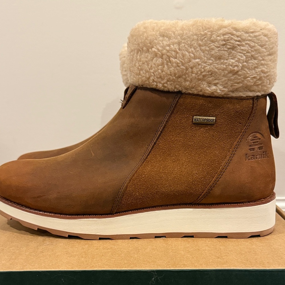 Kamik Women's Tan Winter Boots with Cream Lining